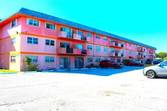 Building Photo - 17101 NW 57th Ave