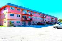 Building Photo - 17101 NW 57th Ave