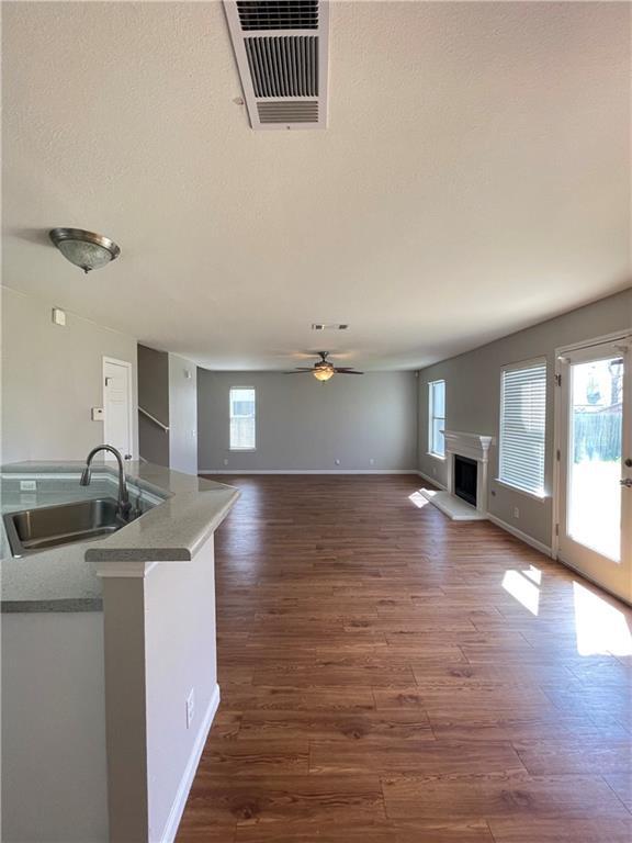 Building Photo - 110 Cotton Creek Way
