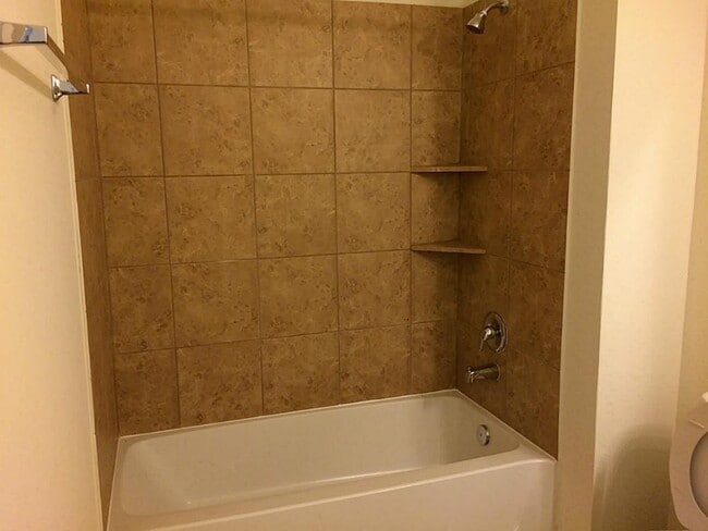 Building Photo - 21015 Blackstone Villa Ln