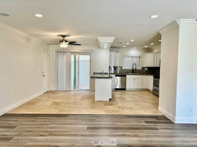 Building Photo - 4150 Patrice Rd