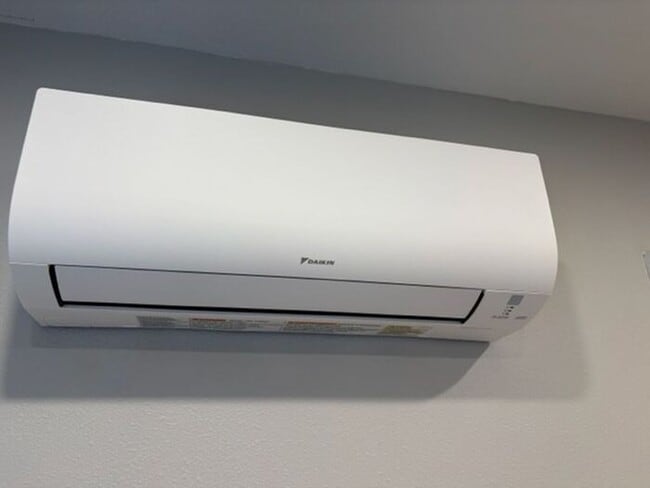 Building Photo - 1204 Willow St