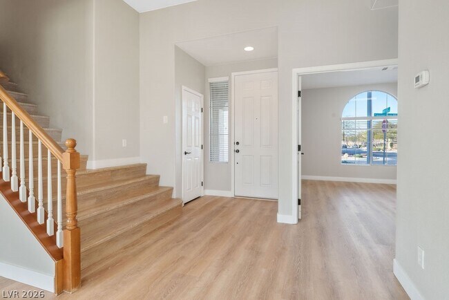 Building Photo - 7377 Horizon Rock Ave