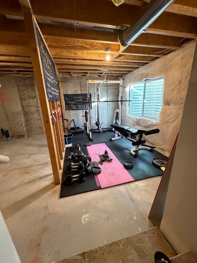 Building Photo - 1162 N 550 W