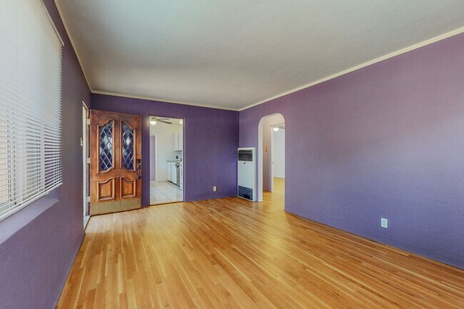Building Photo - 1716 Bryn Mawr Dr NE
