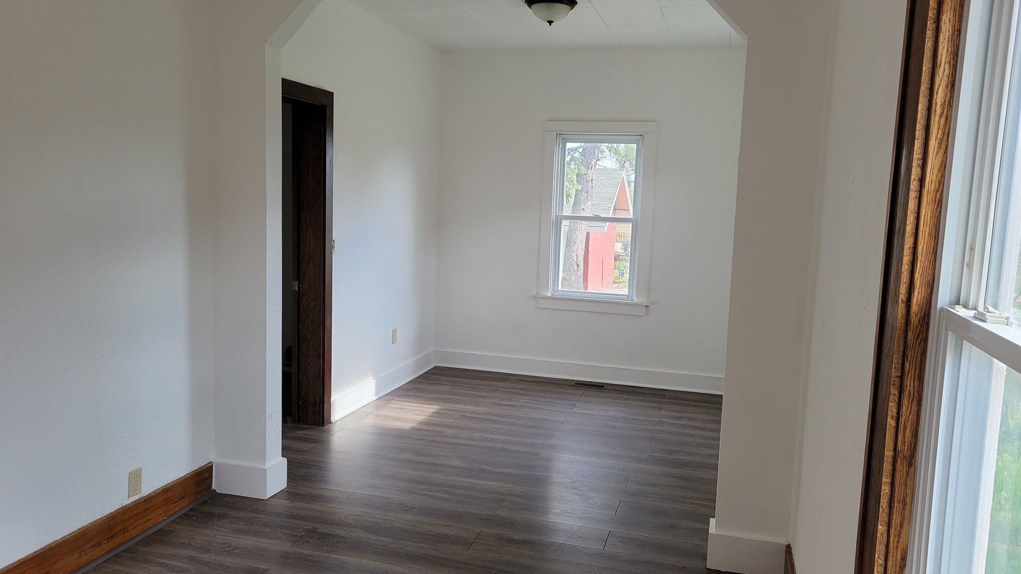 Building Photo - 1381 3rd St
