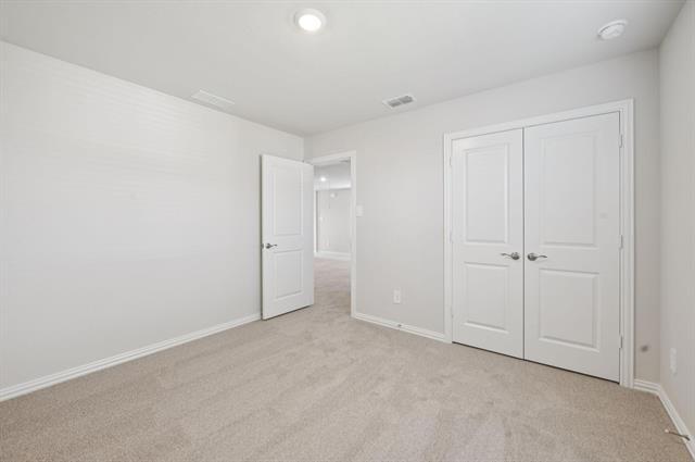 Building Photo - 717 Leavenworth Dr