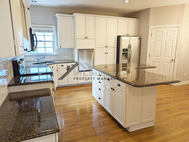 Building Photo - 109 Wakehurst Dr