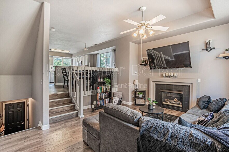 Building Photo - 8199 Welby Rd