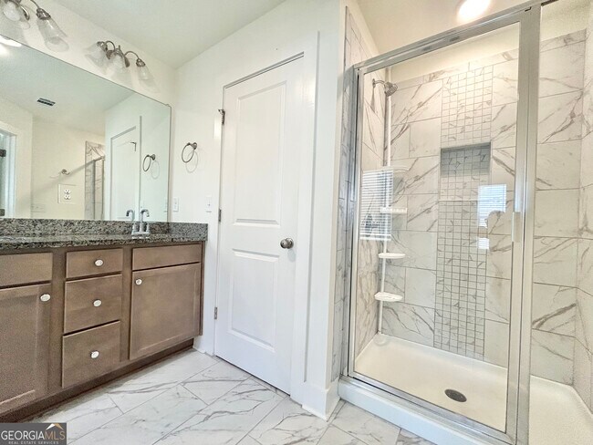 Building Photo - 5316 Radford Loop