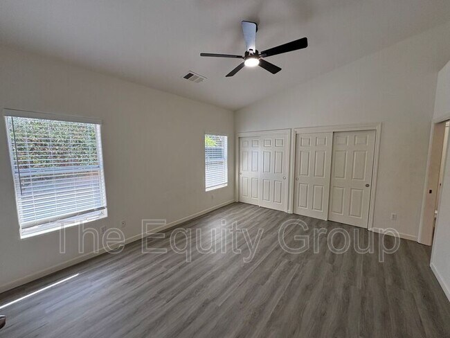 Building Photo - 1106 N Crenshaw St