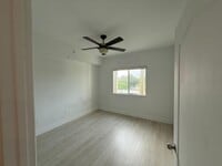 Building Photo - 6001 SW 70th St