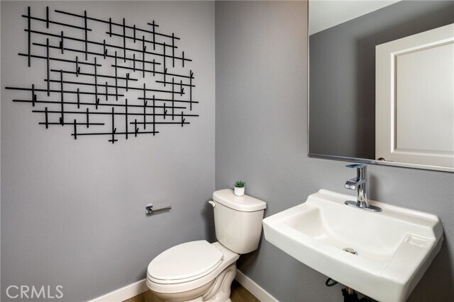 Building Photo - 27874 Rainbow Dr