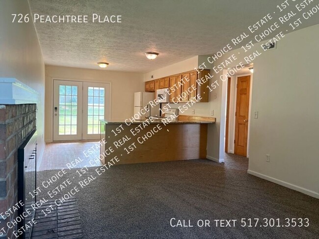 Building Photo - 726 Peachtree Pl