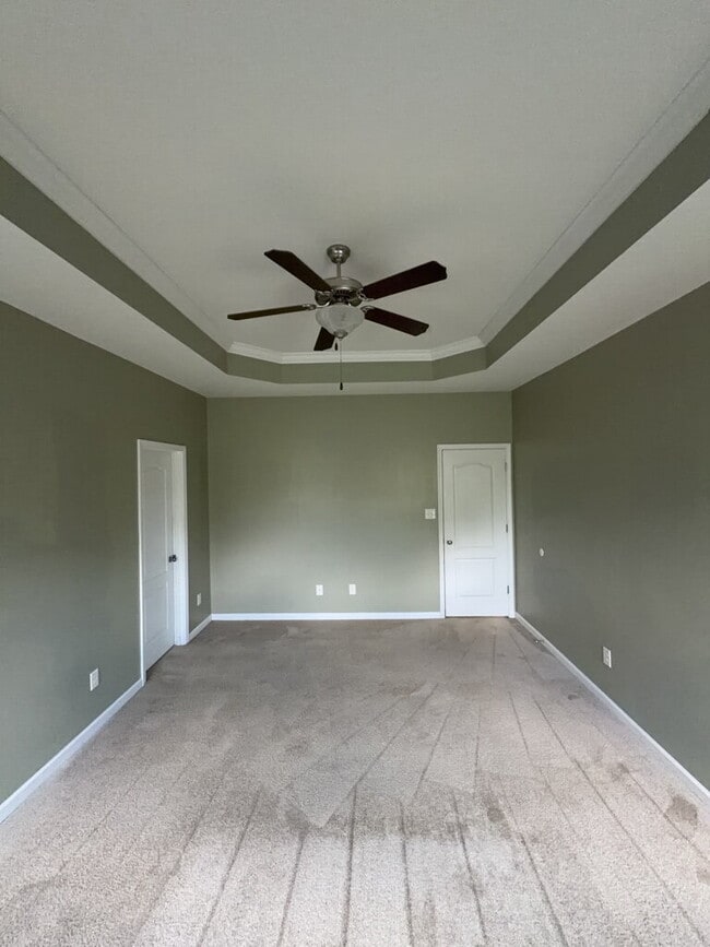 Building Photo - 111 Cavalier Dr