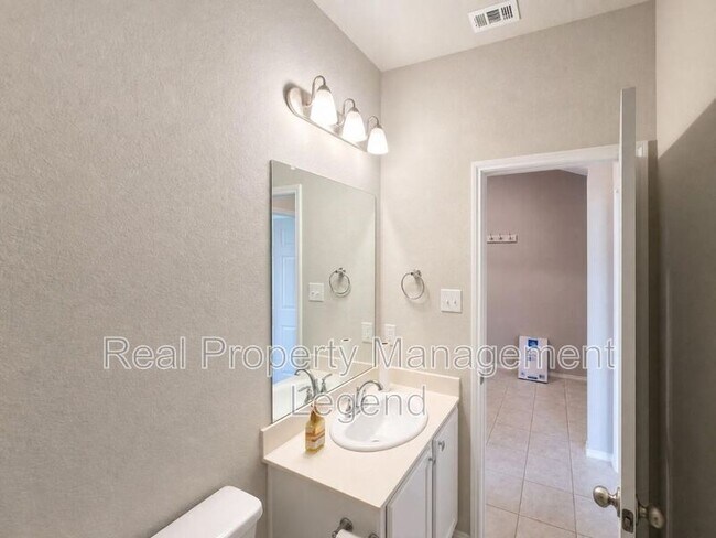 Building Photo - 5601 Portola Ln