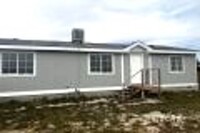 Building Photo - 3 bedroom/2 bath double wide in Spring Creek