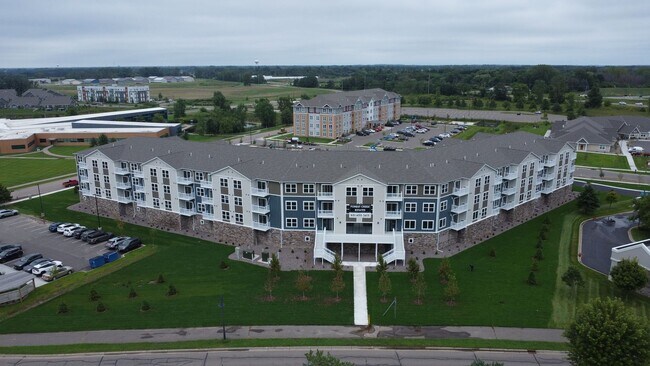 Building Photo - Brand New Building: Forest Creek Estates - Now Leasing