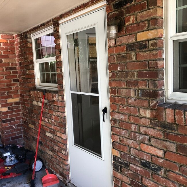 Back porch - 733A Cribbs St