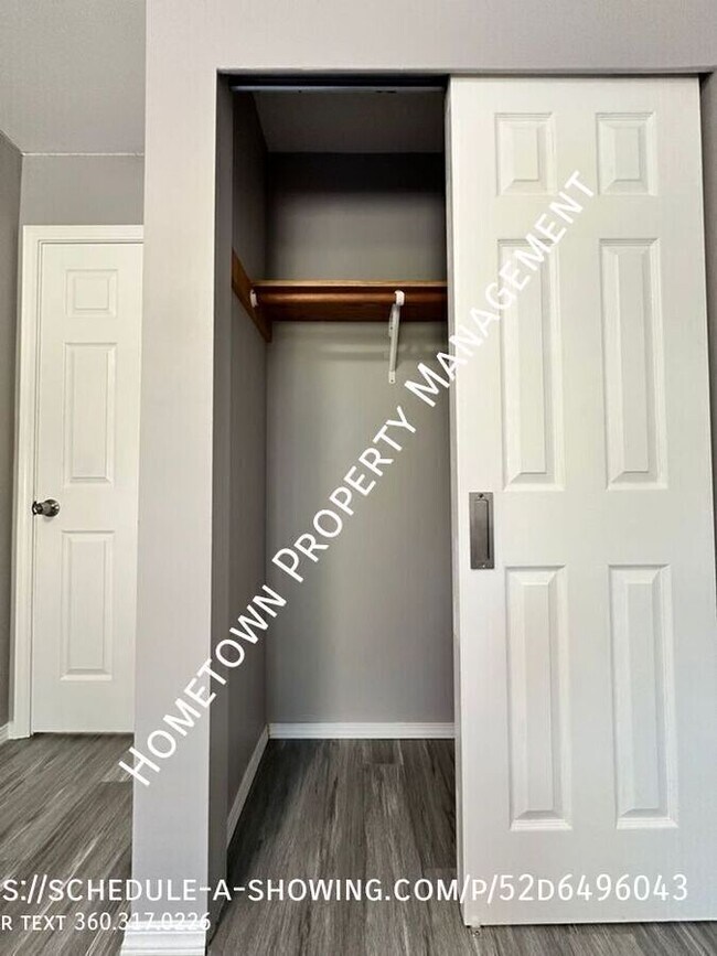 Building Photo - 5036 Chambers Creek Loop SE