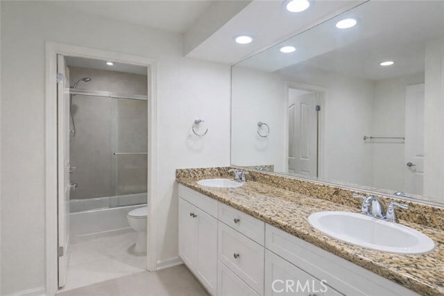 Building Photo - 5009 Woodman Ave