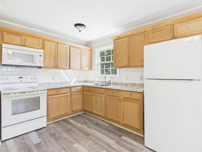 Building Photo - 11001 Reedy Branch Rd