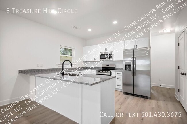 Building Photo - 8 Treasure Hill Cir