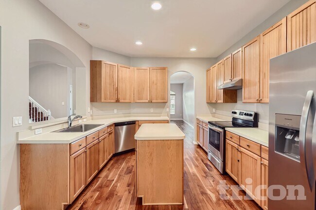 Building Photo - 5859 Autumn Chase Cir