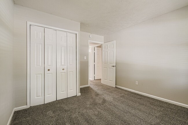 Building Photo - 226 Tara Plantation Dr