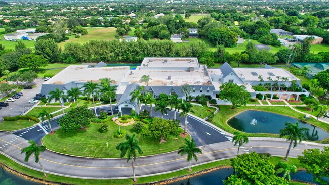 Building Photo - 7535 S Oriole Blvd