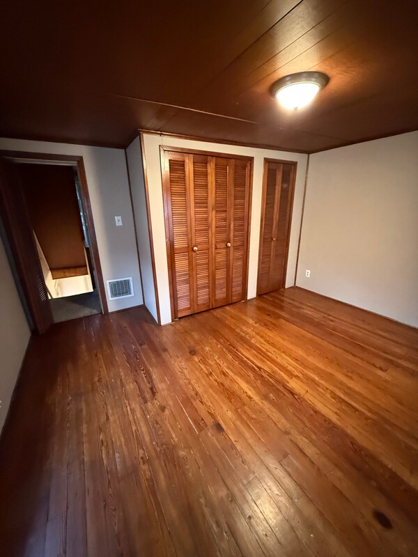 Building Photo - 15 Arlington Ave