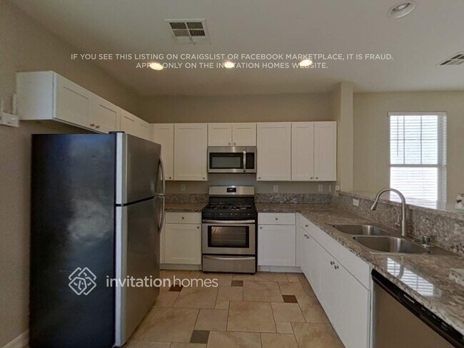 Building Photo - 4937 Droubay Dr