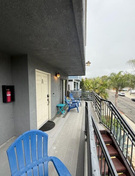 Building Photo - 34051 Silver Lantern St