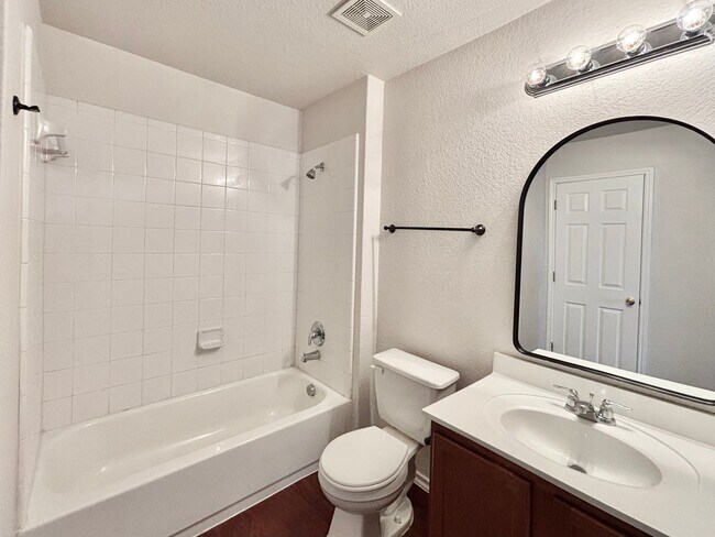 Building Photo - 2715 Moonrock