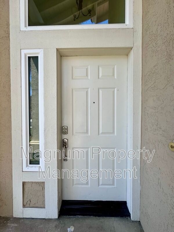 Building Photo - 24453 Jacarte Dr