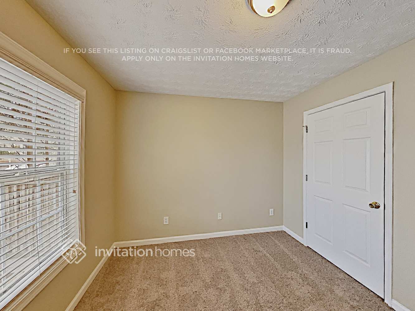 Building Photo - 2363 Oak Falls Ln