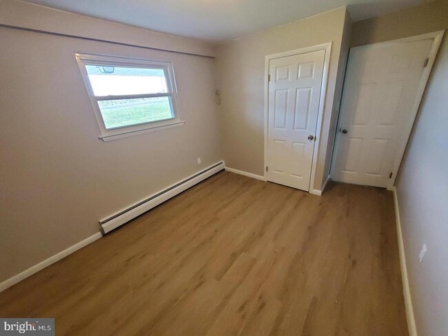 Building Photo - 203 Krick Ln