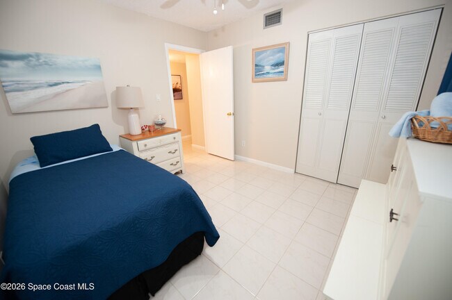 Building Photo - 230 Cape Shores Cir