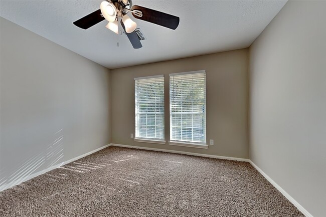 Building Photo - 30215 Stoney Plain Dr