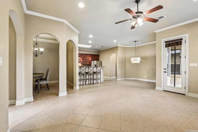 Building Photo - 4911 Country Cv