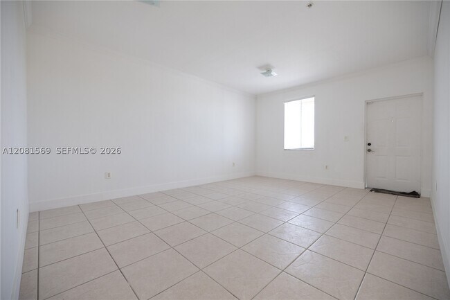 Building Photo - 17350 NW 67th Ave