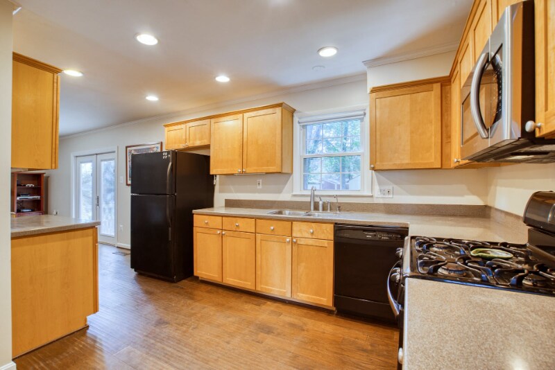 Building Photo - 4224 Pennsboro Ct