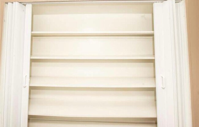 Building Photo - 4355 Maryland Ave