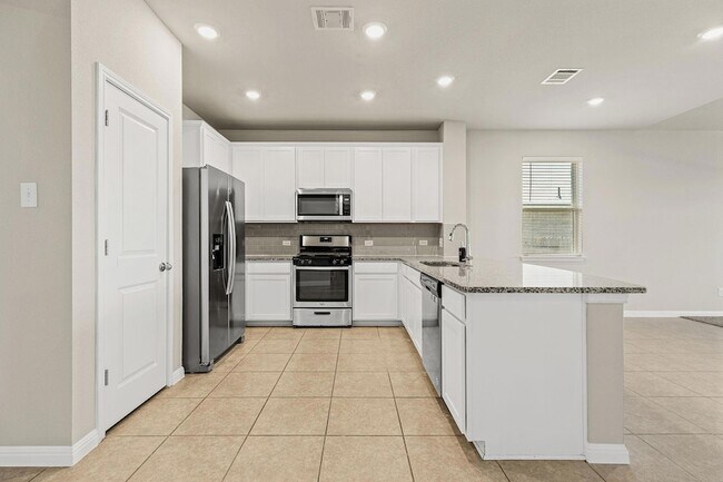 Building Photo - 13508 Rosebud Isle Dr