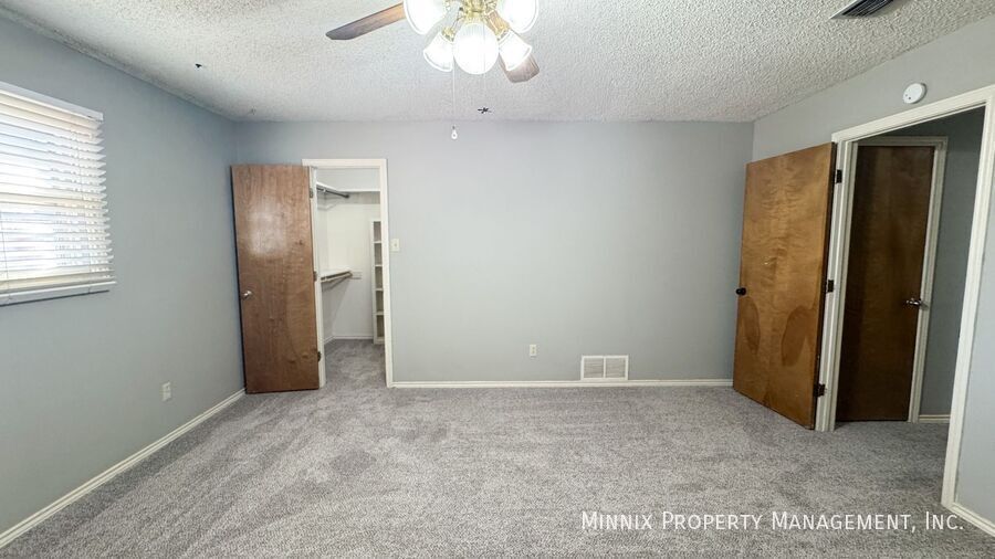 Building Photo - 5701 78th St