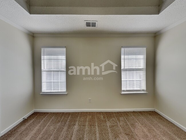 Building Photo - 3232 Spring Mesa Dr SW