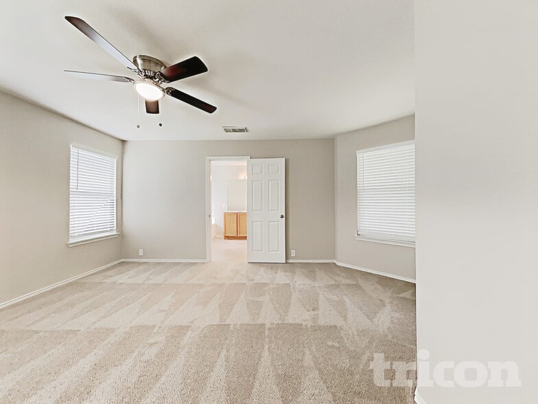 Building Photo - 3741 Pebble Beach