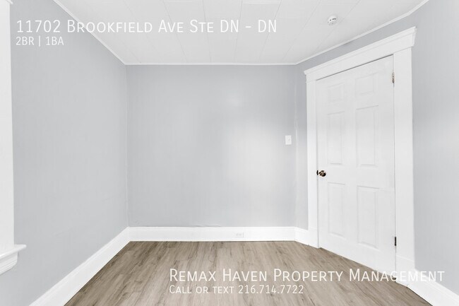 Building Photo - 11702 Brookfield Ave
