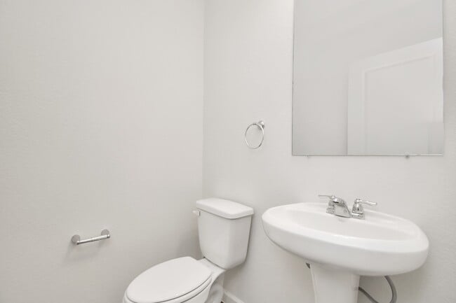 Building Photo - 7810 Carrotwood Ct