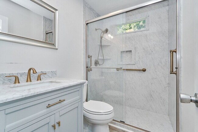 Building Photo - 9395 Blacksmith Dr